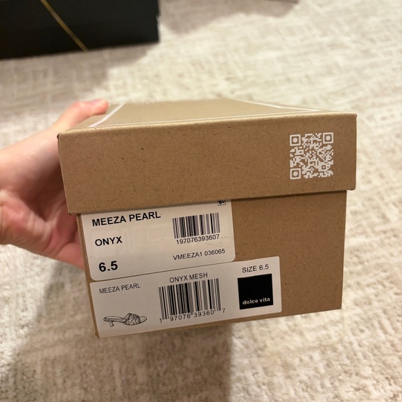 Dolce Vita Meeza Imitation Pearl Black Kitten Heel Sandals 6.5 brand NEW in box - Picture 8 of 8